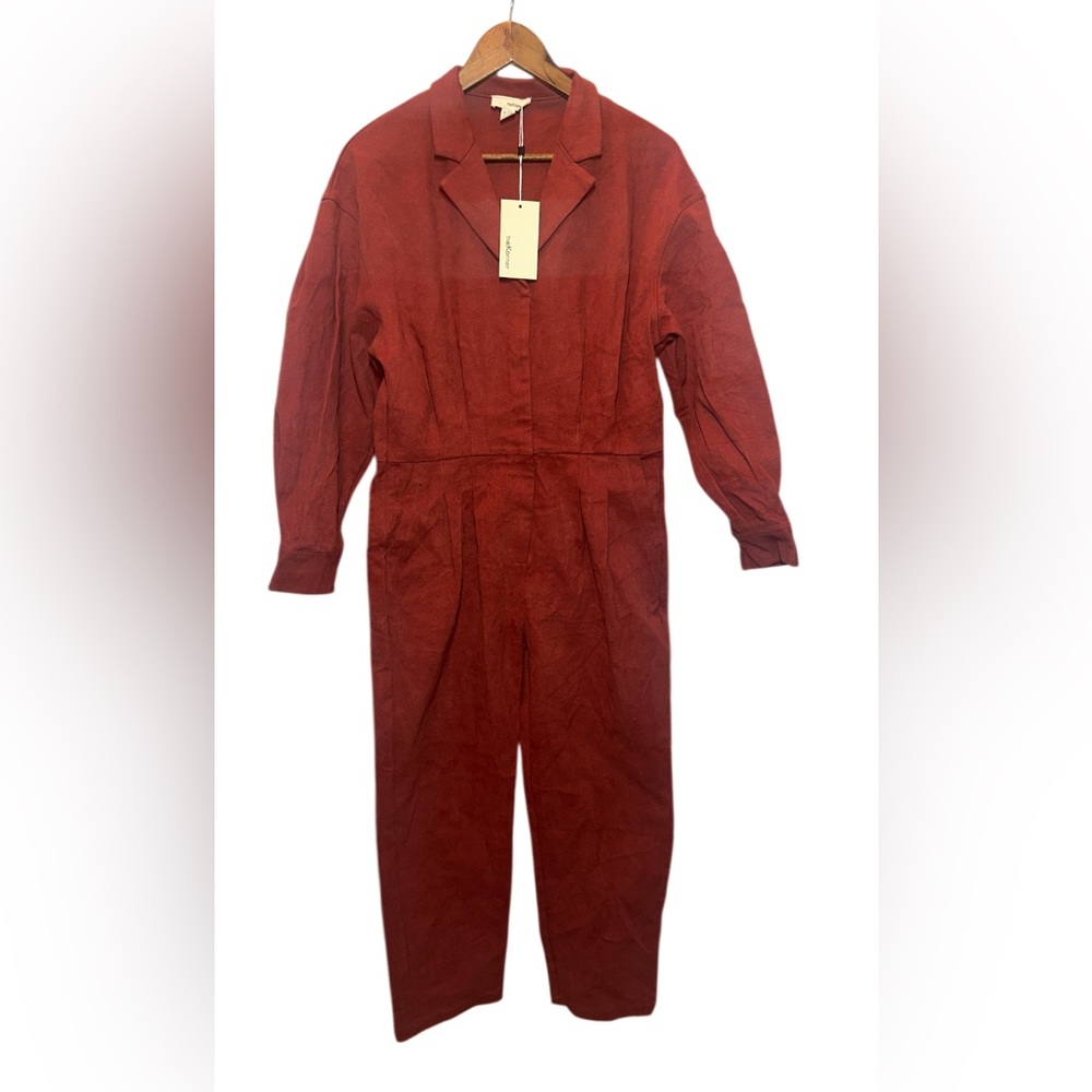 Elegant Burgundy Jumpsuit
